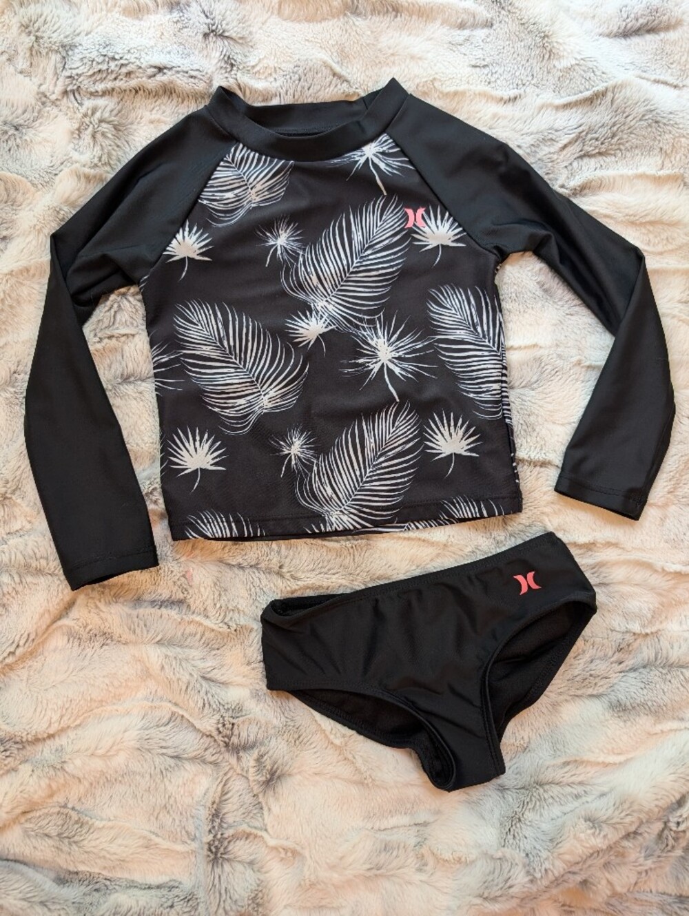 Hurley Black Palm Print Rash Guard Set - Black & White 3T